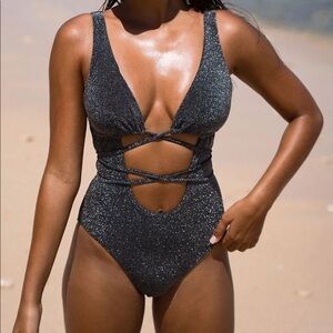 Berlook One-Piece Swimsuit
